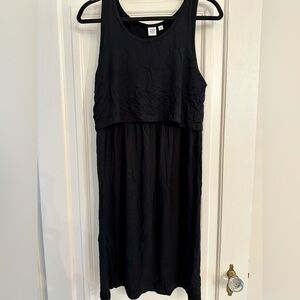 Gap maternity/nursing dress
